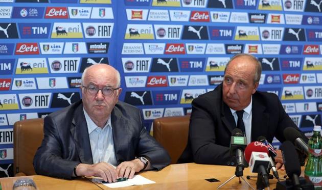 Президент федерации Карло Тавеккьо и тренер сборной Италии Джампьеро Вентура, Getty Images 