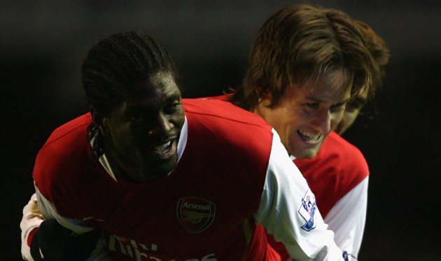 Эммануэль Адебайор и Томаш Росицки, Getty Images