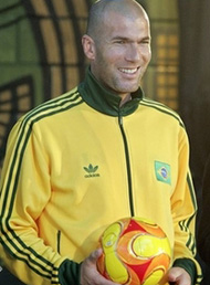 Зидан гостит в Сан-Пауло, AP