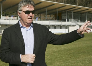 Гус Хиддинк, фото AP