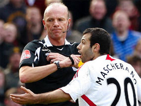 Эй, реф, за что?! :)