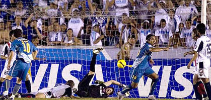 Только что Морено открыл счет в матче