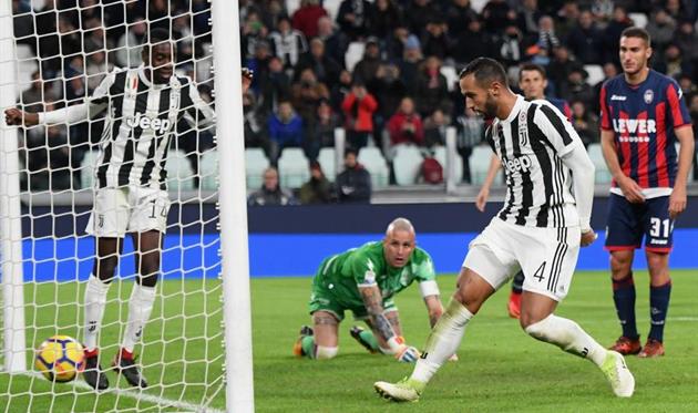 Мехди Бенатья доводит счет до крупного, Getty Images