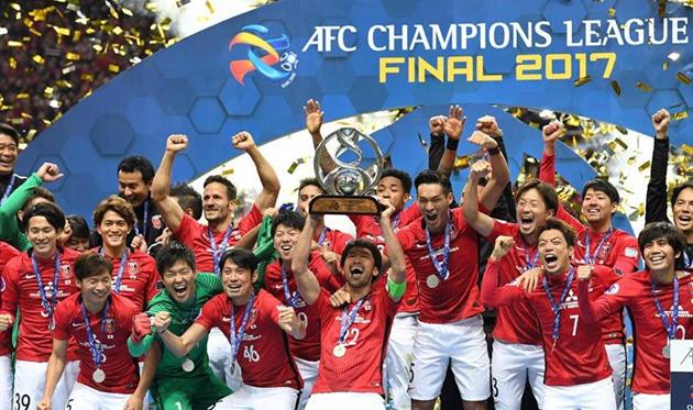 Никто из чемпионов не достоин?