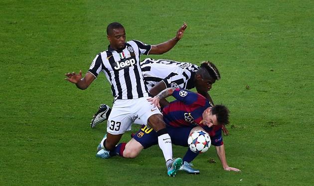 Патрис Эвра и Поль Погба против Лионеля Месси, Getty Images