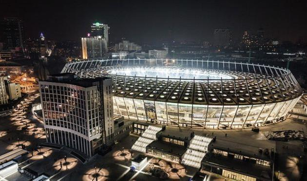 НСК Олимпийский, ФК Динамо