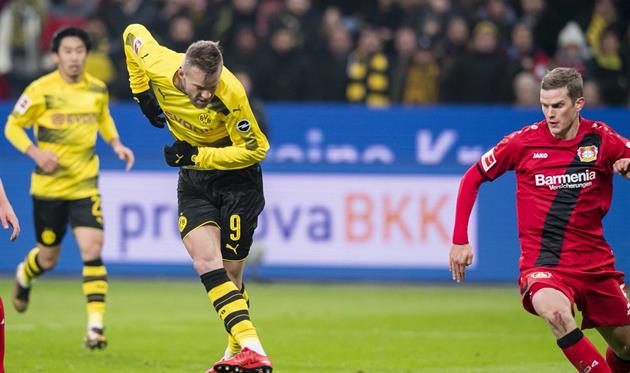 Ярмоленко (по центру), фото: twitter.com/BVB