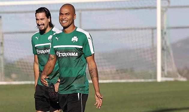 Родриго Моледо (справа), pao.gr