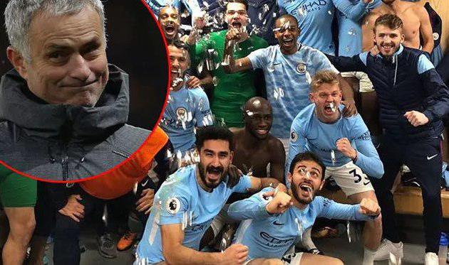 Моуриньо был недоволен празднованием игроков Сити, Telegraph