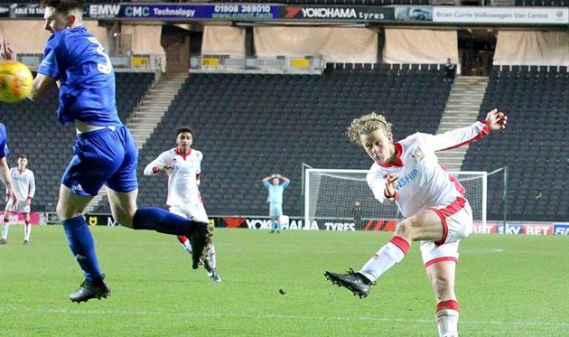 Томми Хоуп, МК Донс