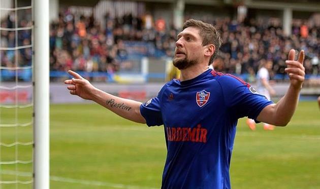 ЕВГЕНИЙ СЕЛЕЗНЕВ, ФК КАРАБЮКСПОР