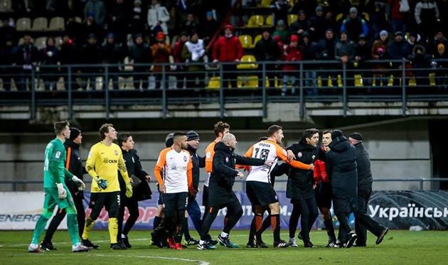 Атака на арбитра Сергея Бойко, фото ФК Заря