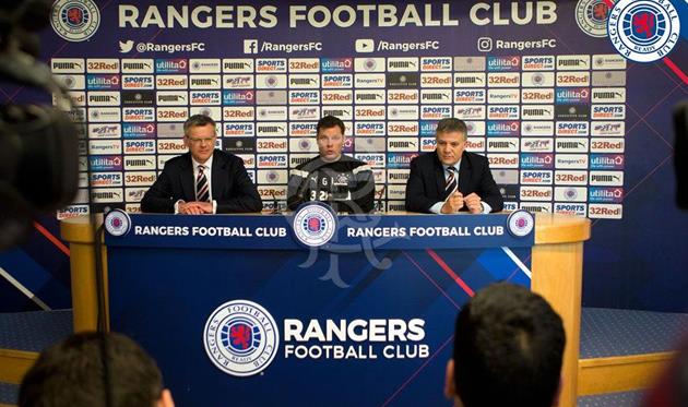 Грэм Марти (в центре), фото ФК Рейнджерс