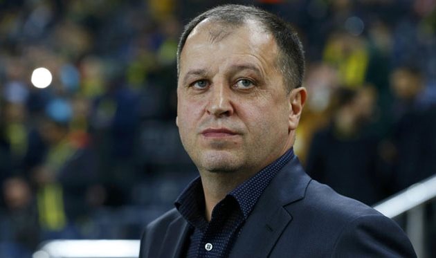 ЮРИЙ ВЕРНИДУБ, ФК ЗАРЯ