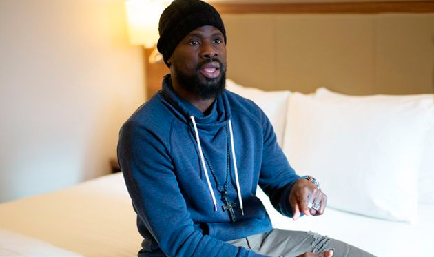 Эмануэль Эбуэ: наивность, которая привела к банкротству, стирке вручную и укрытию от полиции