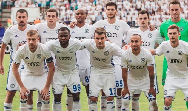 Артем Милевский (крайний слева), фото Динамо-Брест