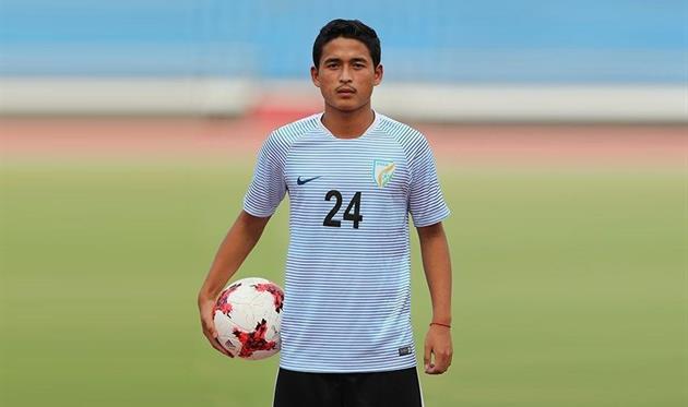 Наорем Нонгдамба, FIFA.com