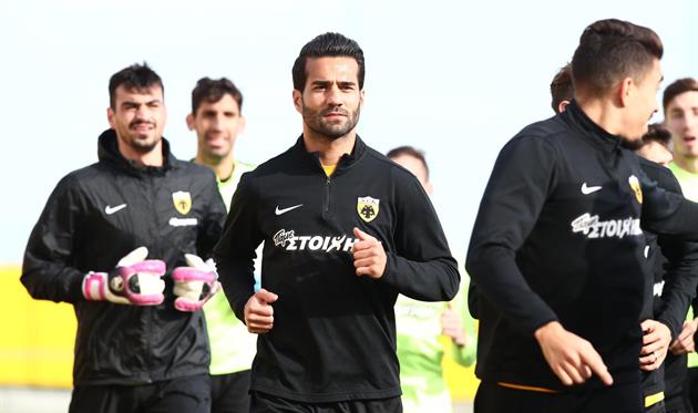 АЕК приступил к тренировкам, фото ФК АЕК