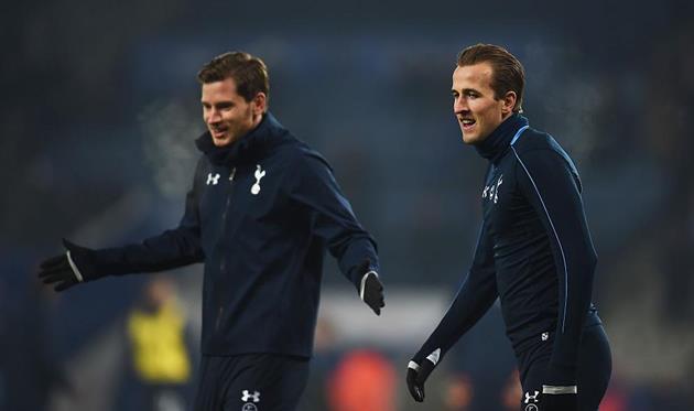 Вертонген (слева) и Кейн, getty images