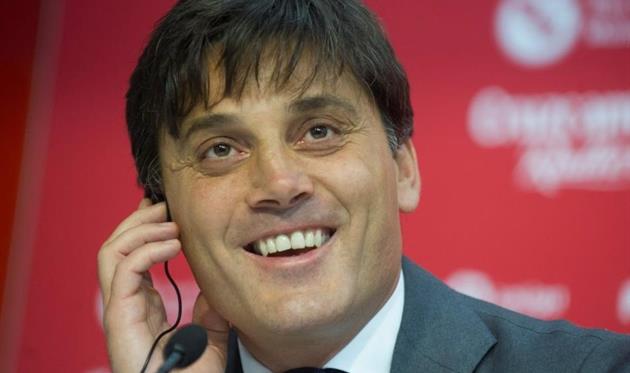 Винченцо Монтелла в восторге, фото ФК Севилья