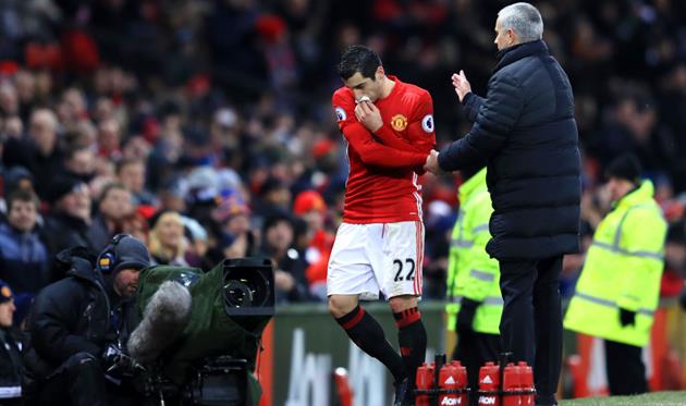 Генрих Мхитарян и Жозе Моуриньо, Getty Images