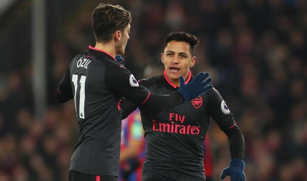 Озил и Санчес, getty images
