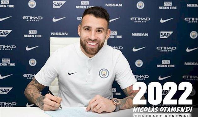 Николас Отаменди, фото ФК Манчестер Сити