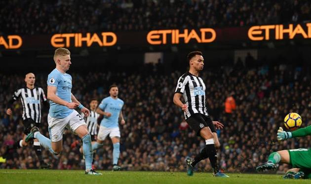 Зинченко не успевает за Мерфи, getty images