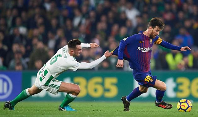 Барселона на выезде уничтожила Бетис