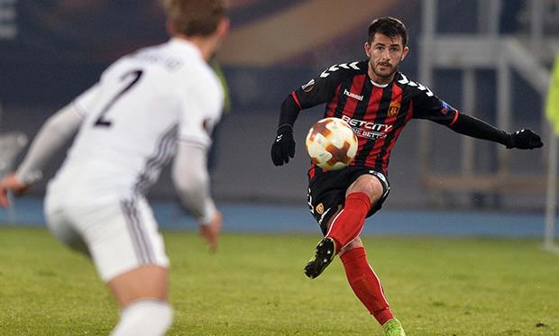 Бесир Демири (справа)