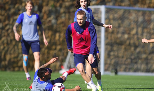 После дня отдыха Динамо возобновило тренировки, фото ФК Динамо