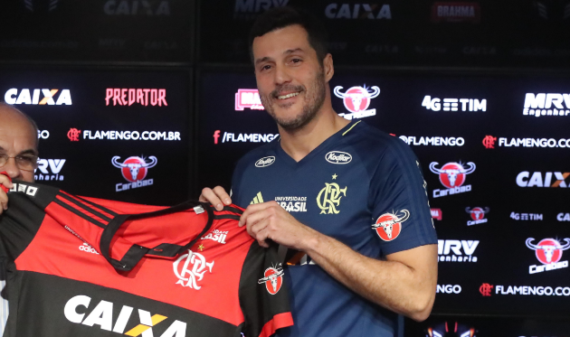 Жулио Сезар, flamengo.com.br