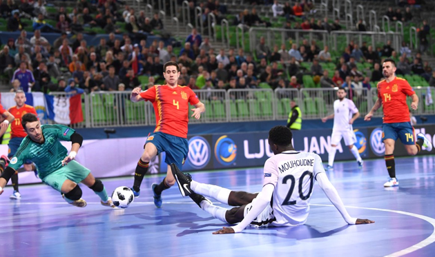 Испания - Франция, twitter.com/futsaleuro2018