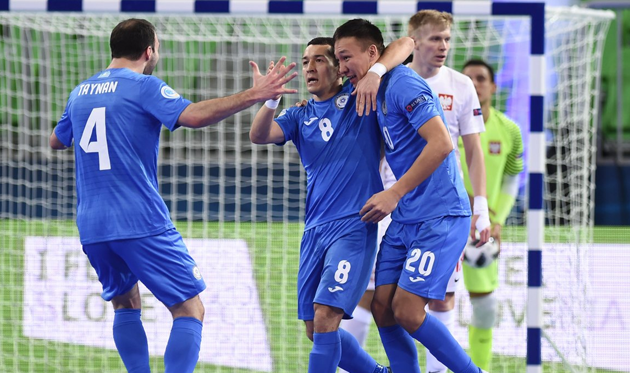 Сборная Казахстана вышла в четвертьфинал, twitter.com/futsaleuro2018