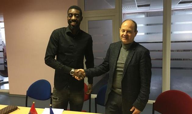 Баркли Мигель Панзо (слева), фото: ФК Паневежис