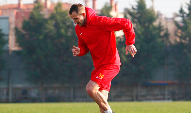 Александр Кучер, фото twitter.com/KayserisporFK