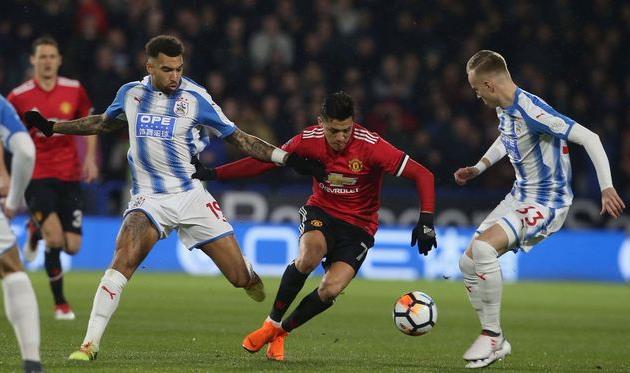 Хаддерсфилд - МЮ, ФОТО twitter.com/manutd