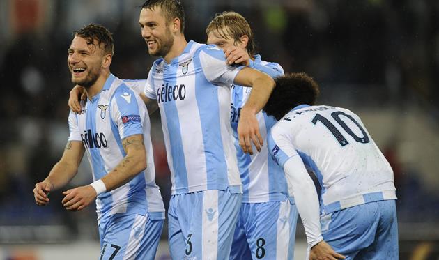Радость игроков Лацио в матче против Стяуа, Gettyimages