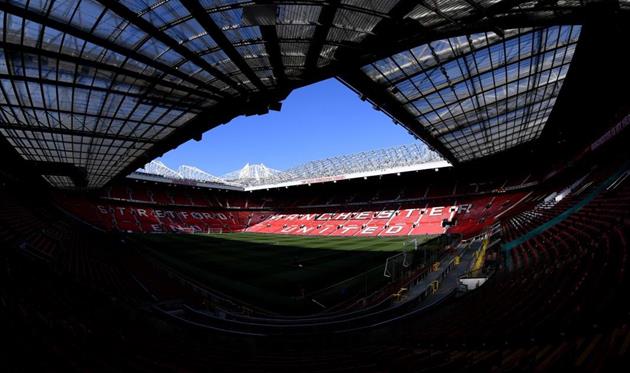 Место встречи - Олд Траффорд, фото МЮ