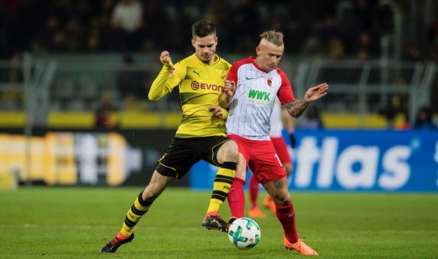 Боруссия Д - Аугсбург, фото: twitter.com/BVB