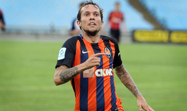 Бернард, ФК Шахтер