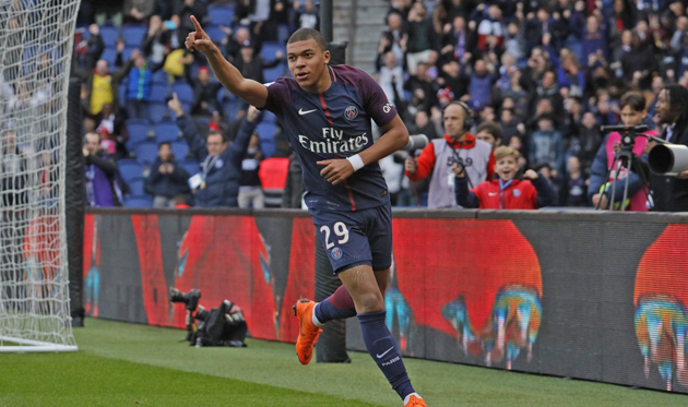 Килиан Мбаппе оформил дубль, twitter.com/psg_english