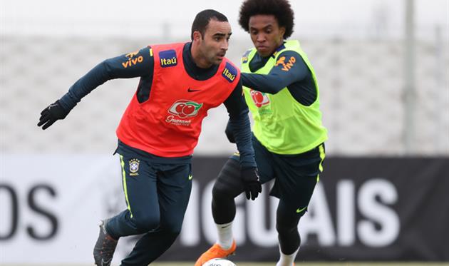 Исмаили и Виллиан, фк шахтер