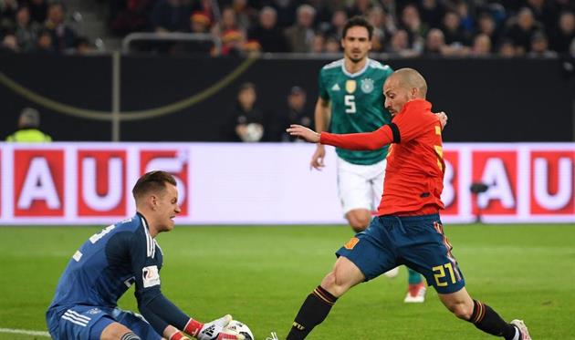 Давид Силва (справа), Getty Images