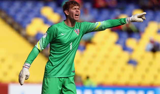 Адриан Шемпер, EPA