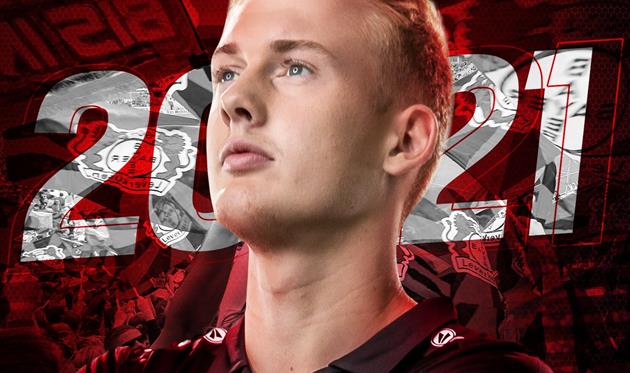 Байер продлил контракт с Брандтом