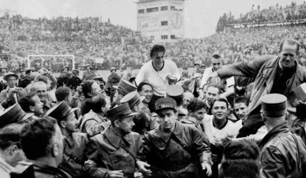 Футбольні мундіалі: від великого до смішного. Частина V. Вважайте, що я звихнувся, вважайте, що я божевільний!