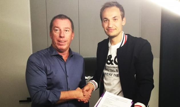 Евгений Макаренко (справа), ФК Андерлехт