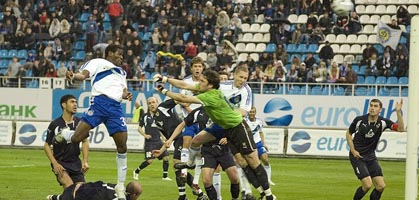 Юссуф упускает один из своих моментов, фото Ильи Хохлова, специально для Football.ua