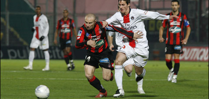 Захватывающие разборки ПСЖ и Ниццы, фото из архива ogcnice.com